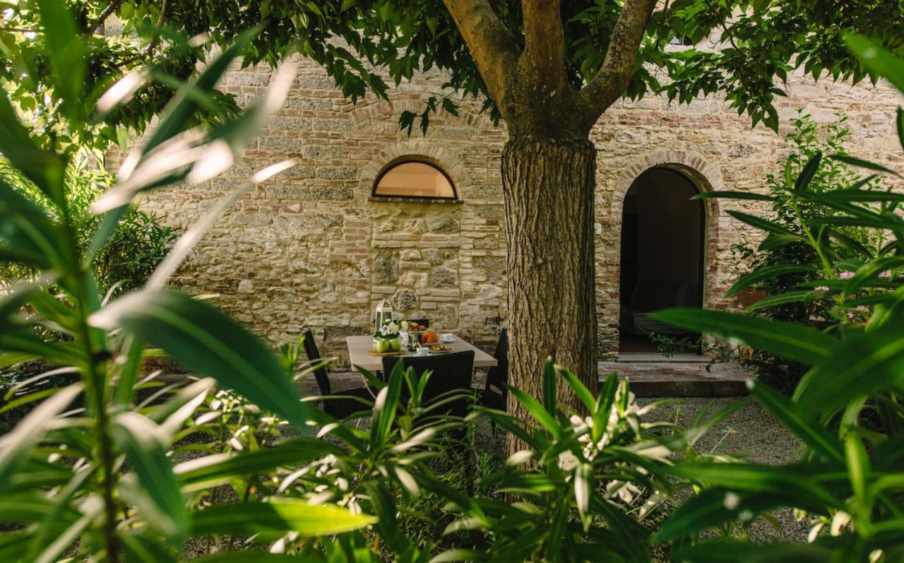 Tenuta Quarrata Capannoli Buitenkant foto